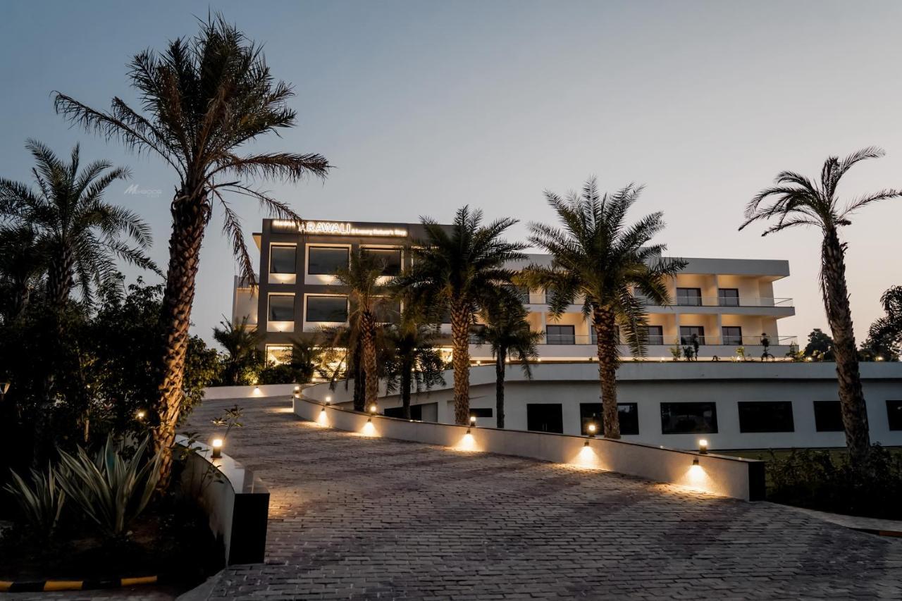 Sādri Pride Resort & Convention Center Ranakpur Near Ranakpur Dam מראה חיצוני תמונה
