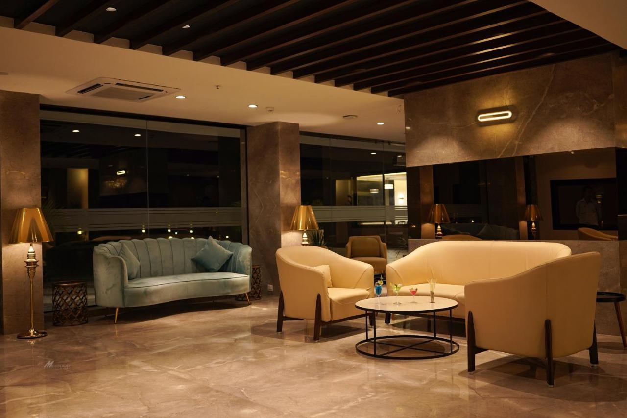 Sādri Pride Resort & Convention Center Ranakpur Near Ranakpur Dam מראה חיצוני תמונה