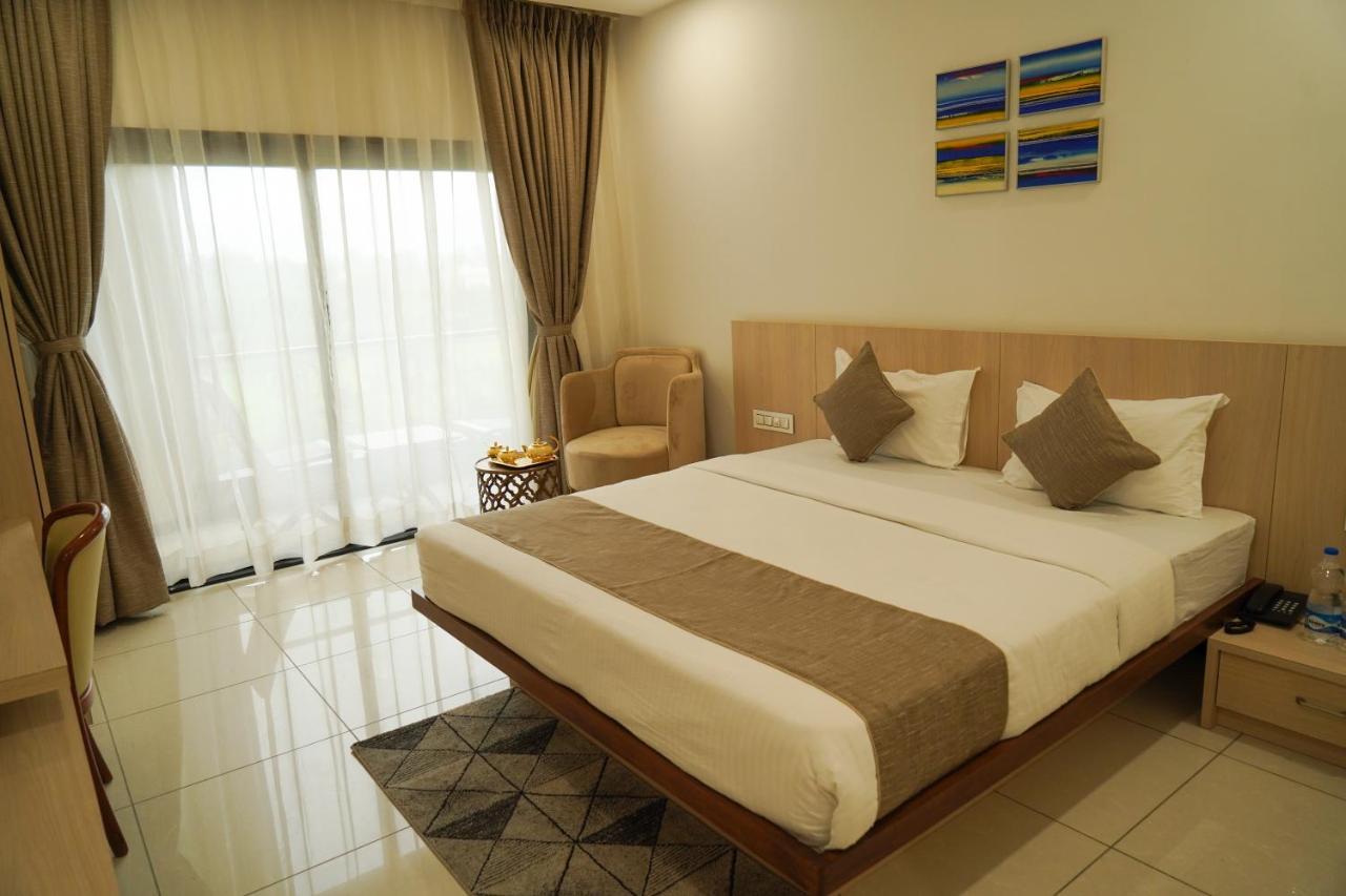 Sādri Pride Resort & Convention Center Ranakpur Near Ranakpur Dam מראה חיצוני תמונה