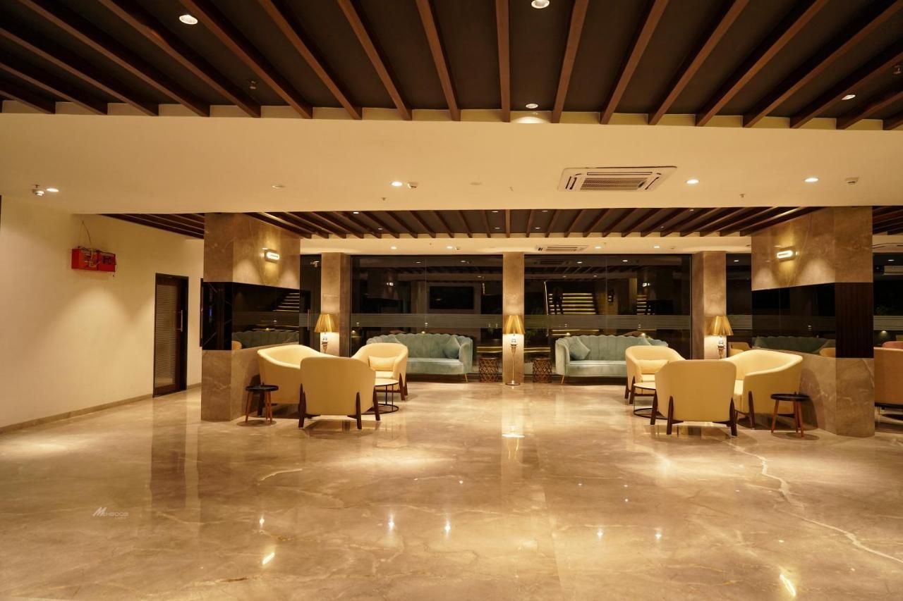 Sādri Pride Resort & Convention Center Ranakpur Near Ranakpur Dam מראה חיצוני תמונה