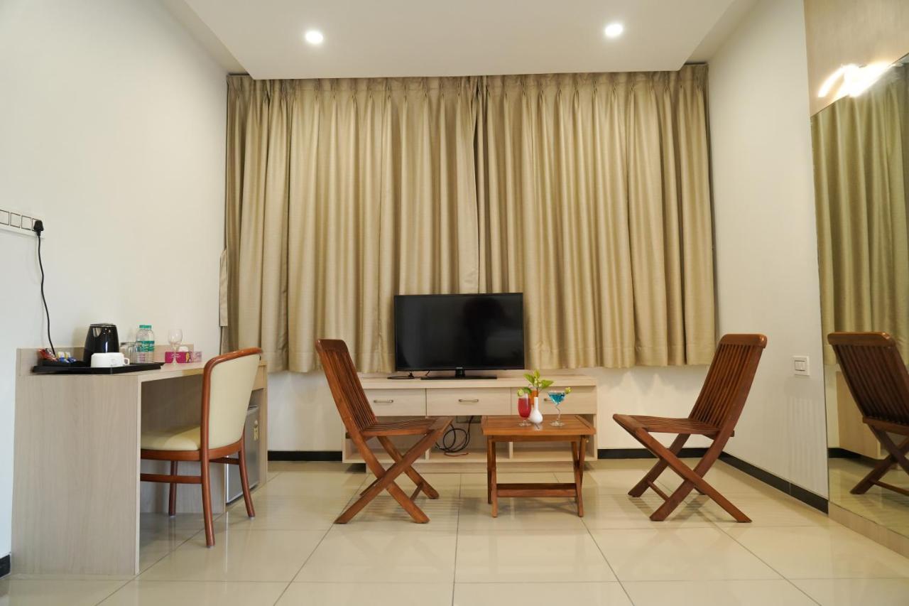 Sādri Pride Resort & Convention Center Ranakpur Near Ranakpur Dam מראה חיצוני תמונה