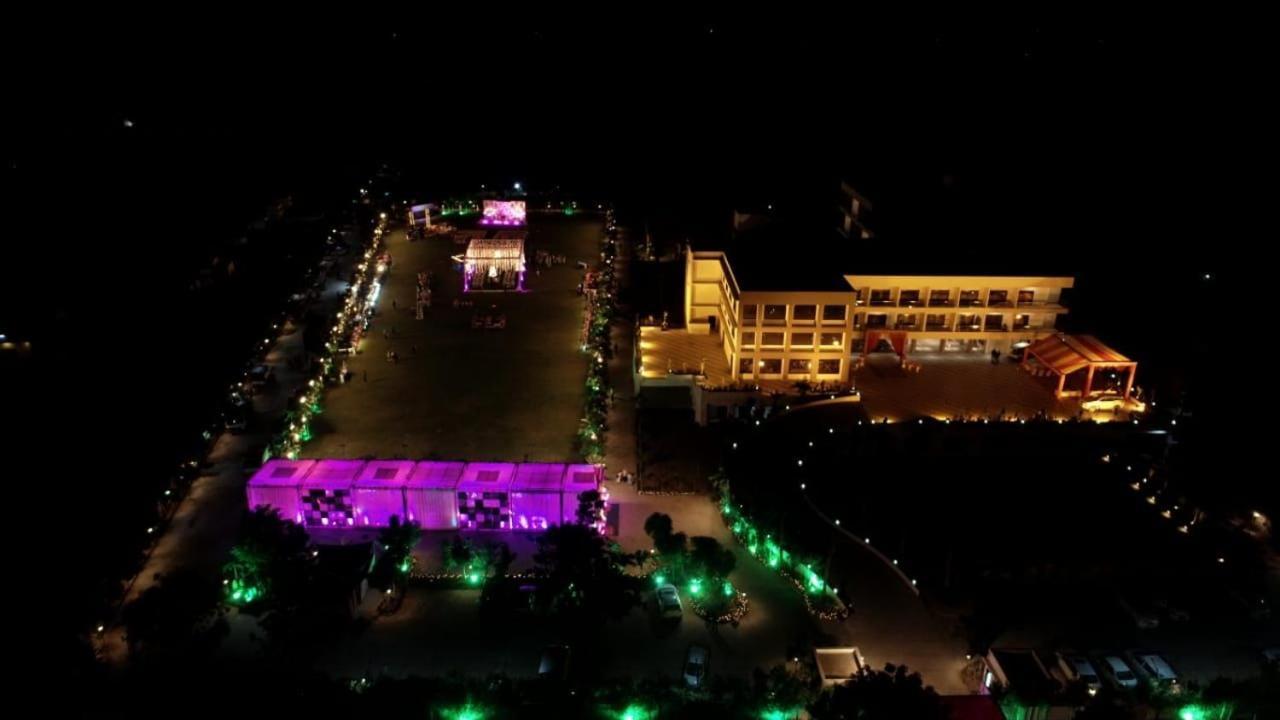 Sādri Pride Resort & Convention Center Ranakpur Near Ranakpur Dam מראה חיצוני תמונה