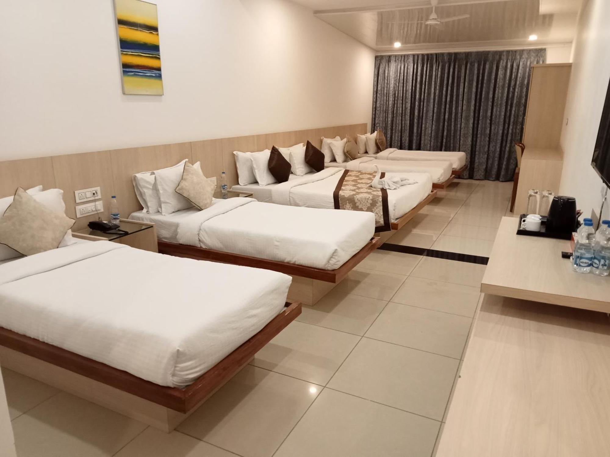 Sādri Pride Resort & Convention Center Ranakpur Near Ranakpur Dam מראה חיצוני תמונה