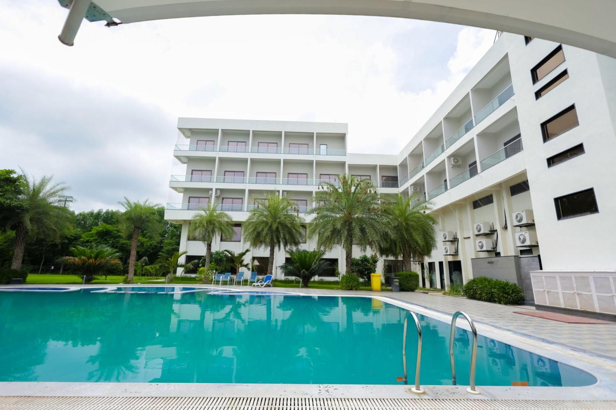 Sādri Pride Resort & Convention Center Ranakpur Near Ranakpur Dam מראה חיצוני תמונה